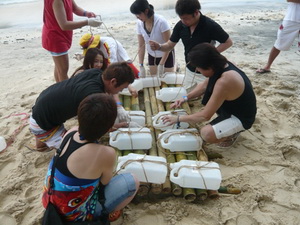 team building raft